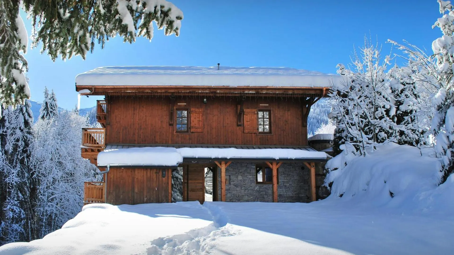 Chalet Les Pellys - Ovo Network Samoëns